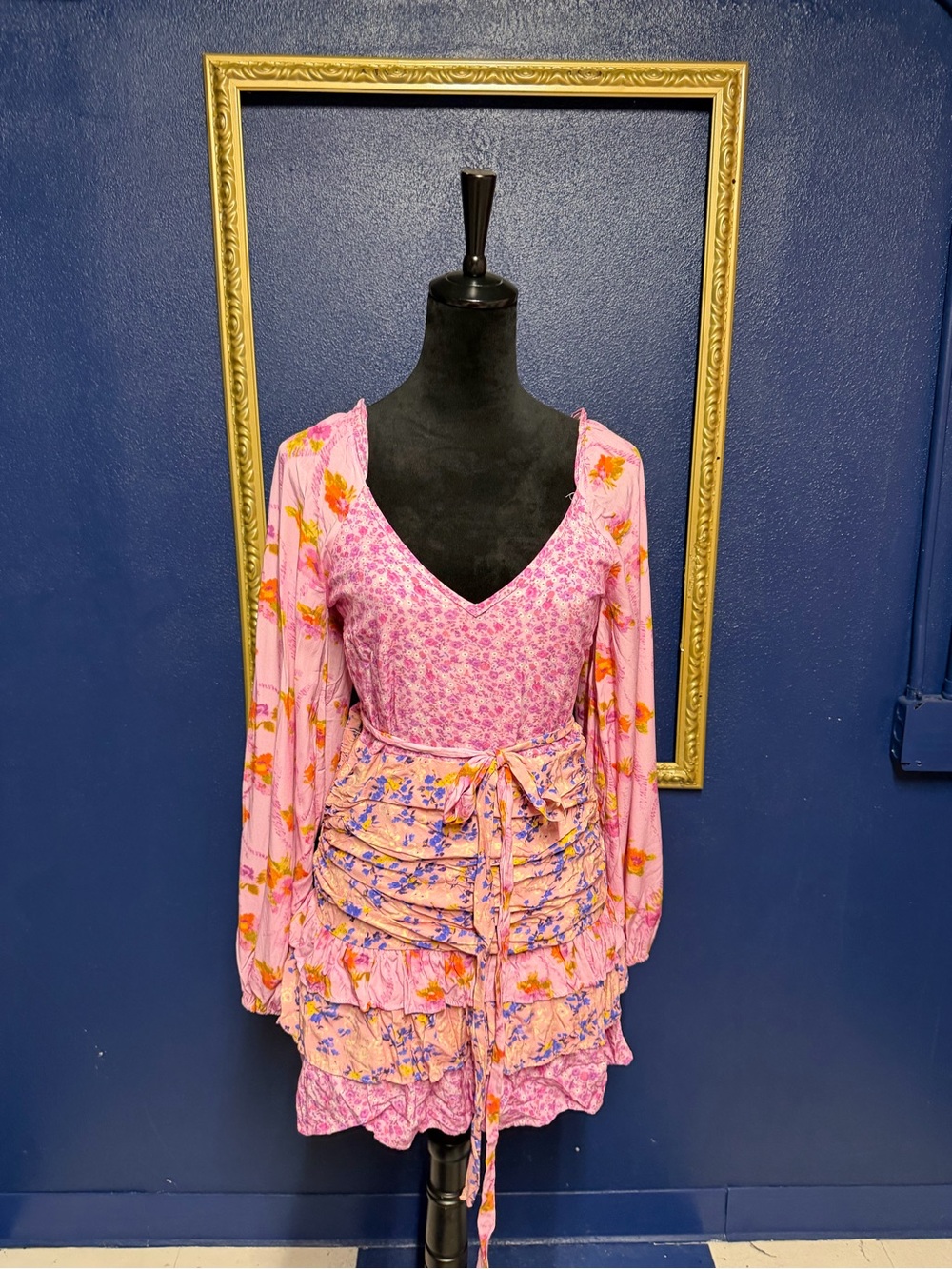 Pink Floral Ruffled V-Neck Dress